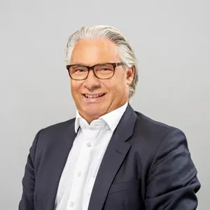 Oliver Reinecke